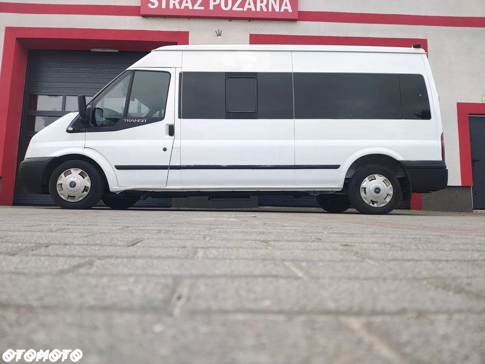 Ford Transit - 30