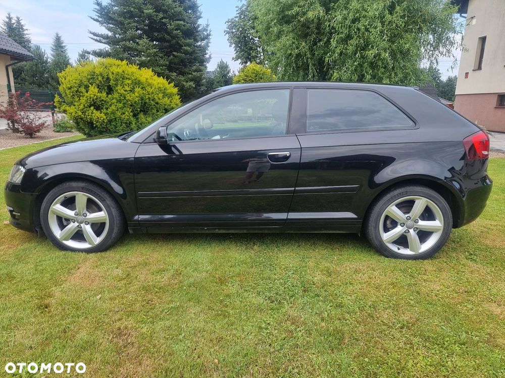 Audi A3 3-drzwiowe 1.6 TDI 99g DPF - 3
