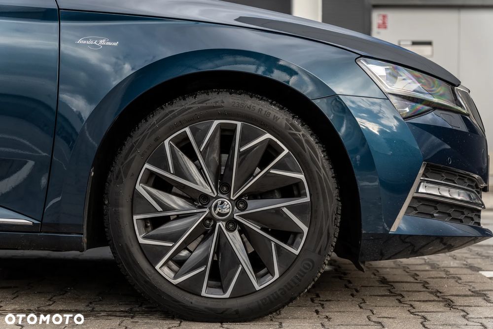 Skoda Superb 2.0 TDI SCR 4x4 L&K DSG - 11