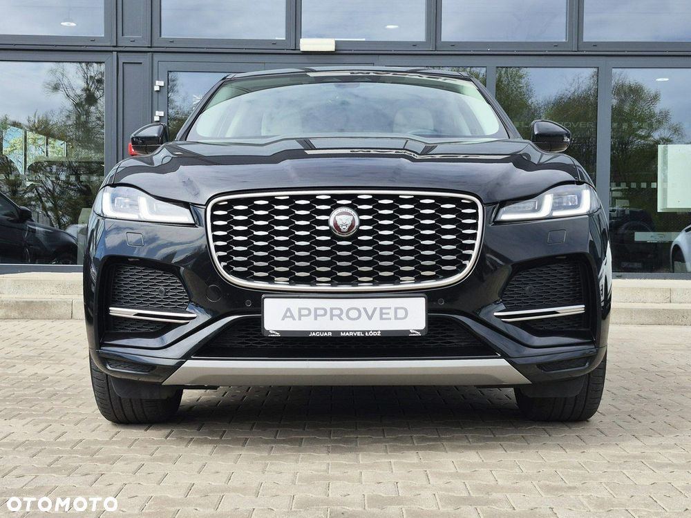 Jaguar F-Pace - 4