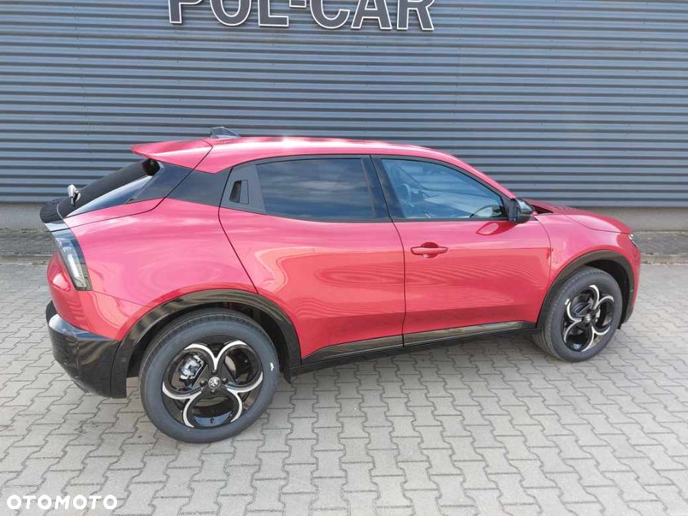 Alfa Romeo Junior 1.2 mHEV Ti Q4 eDCT - 7