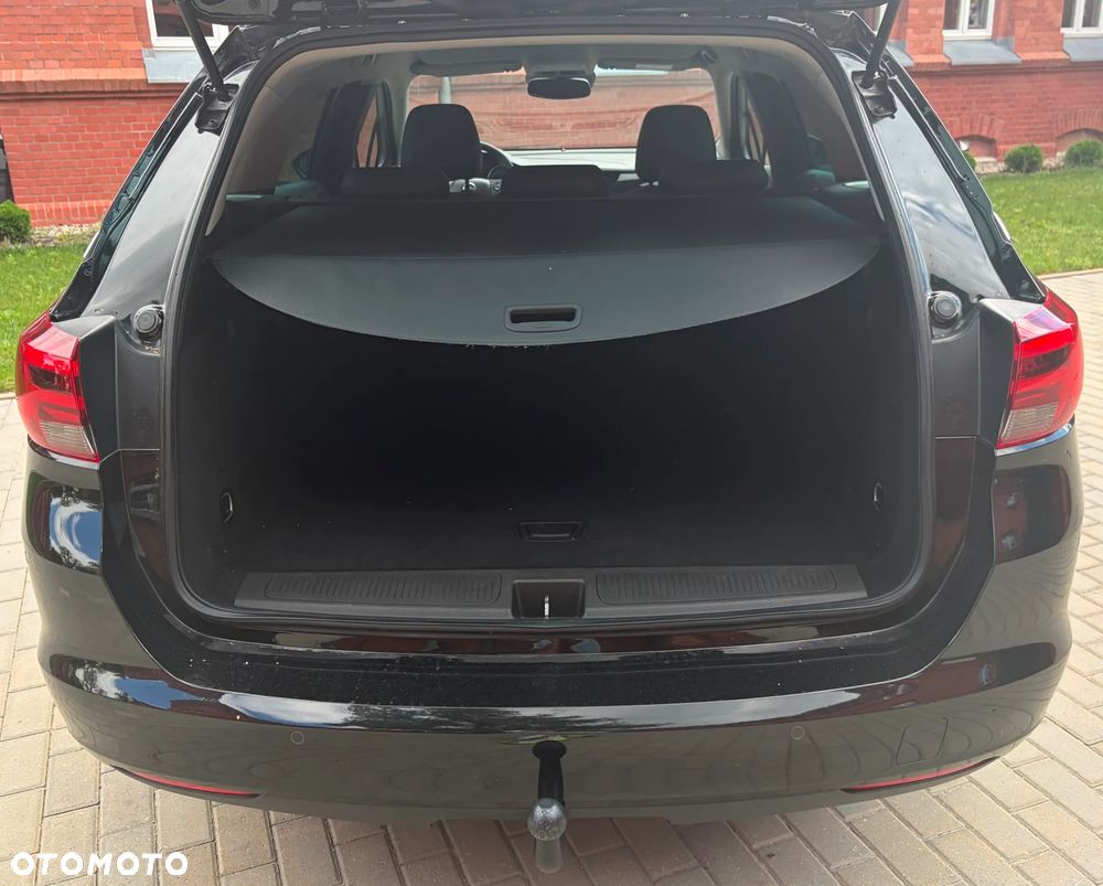 Opel Astra 1.6 CDTI Cosmo - 21