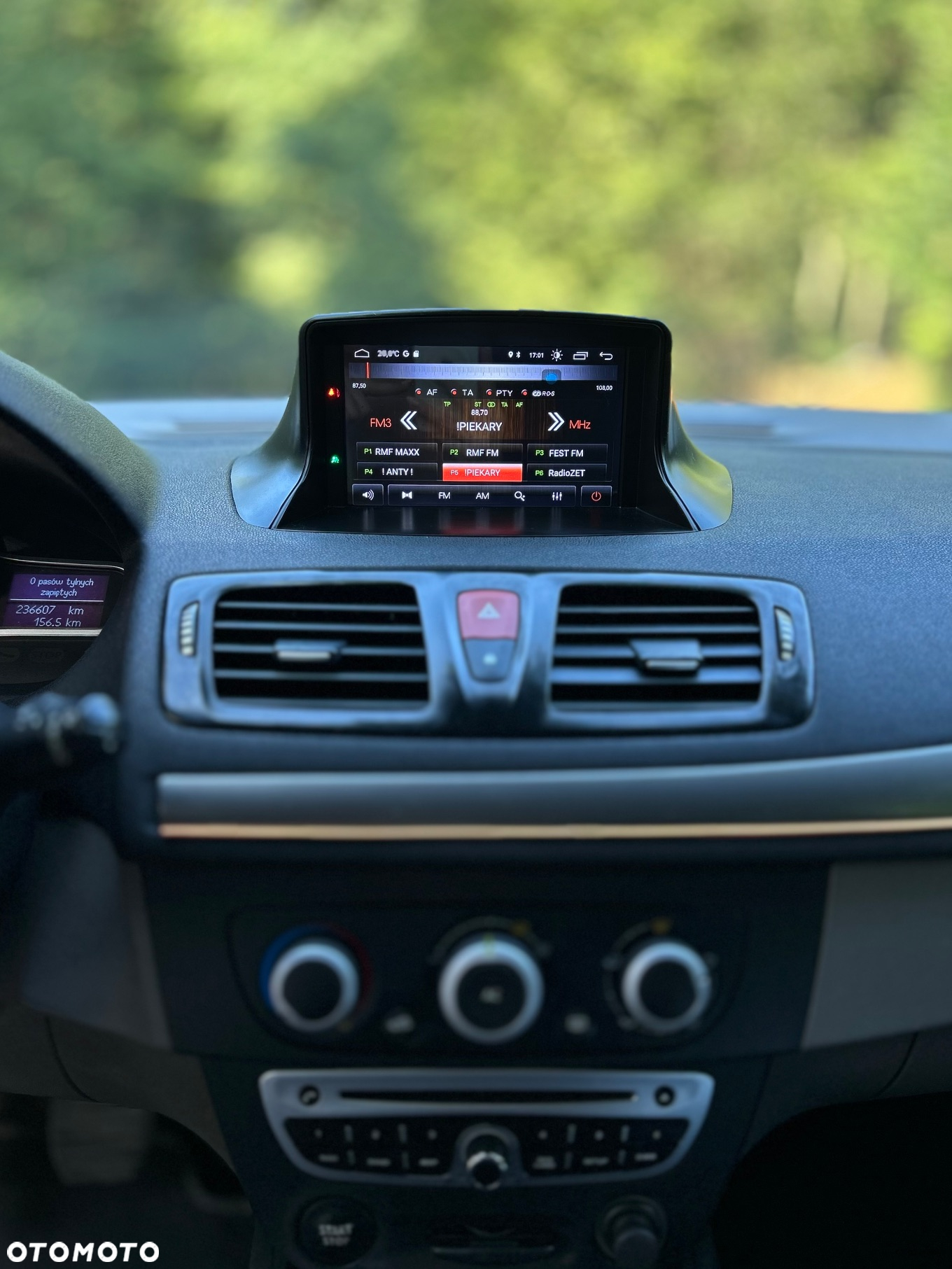 Renault Megane - 11