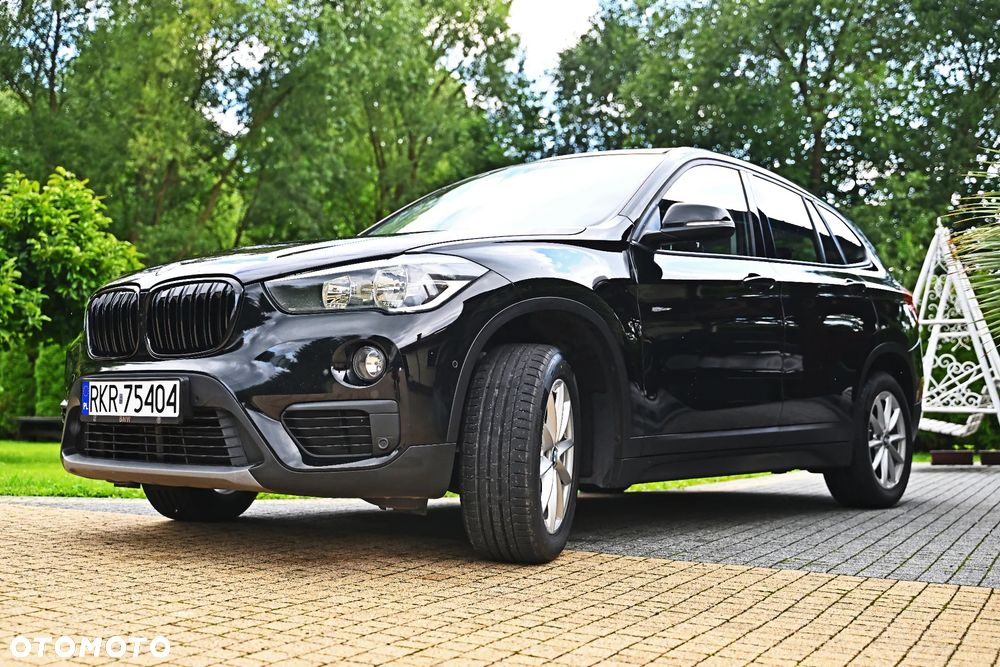 BMW X1 xDrive18d Sport Line - 19