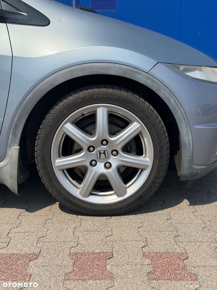 Honda Civic 1.8 Comfort - 16