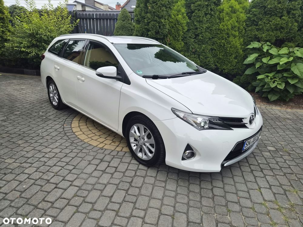 Toyota Auris 1.6 Active - 1
