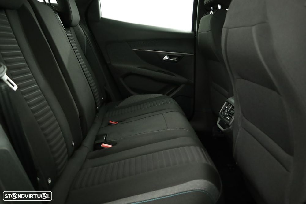 Peugeot 3008 1.6 Hybrid Allure e-EAT8 - 21