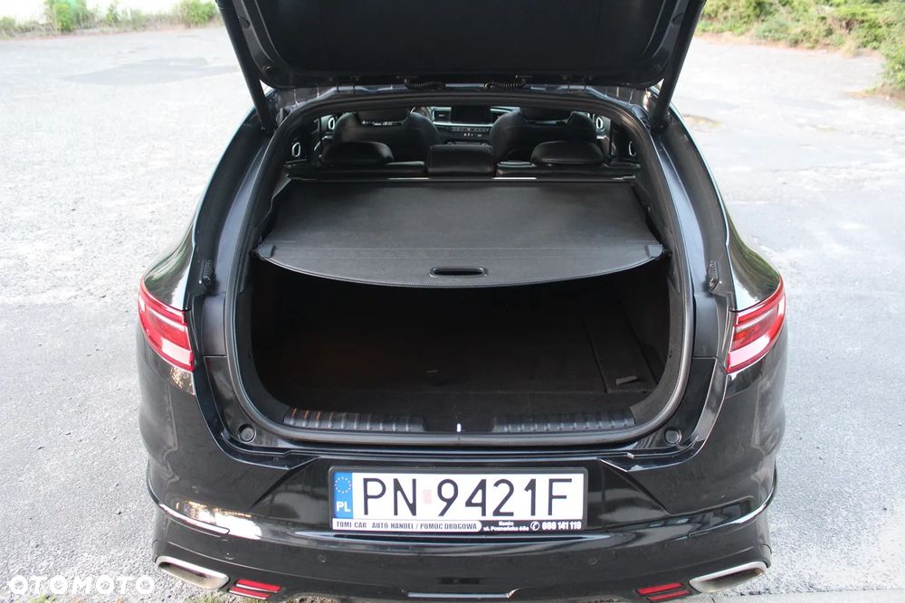 Kia ProCeed - 37