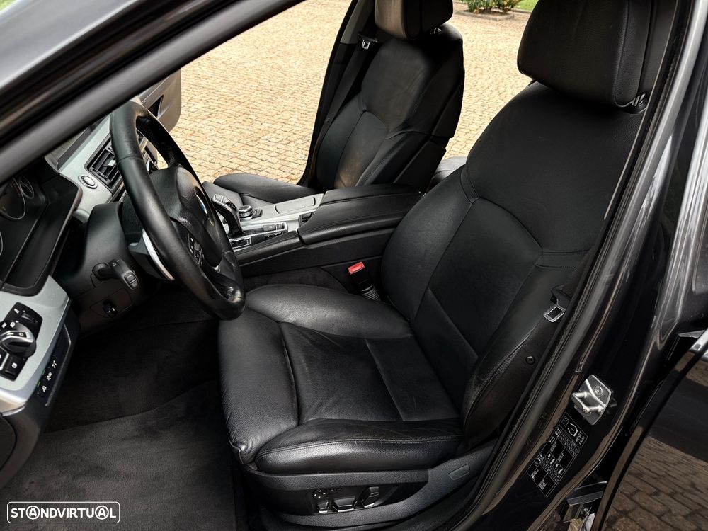 BMW 530 d Auto - 21