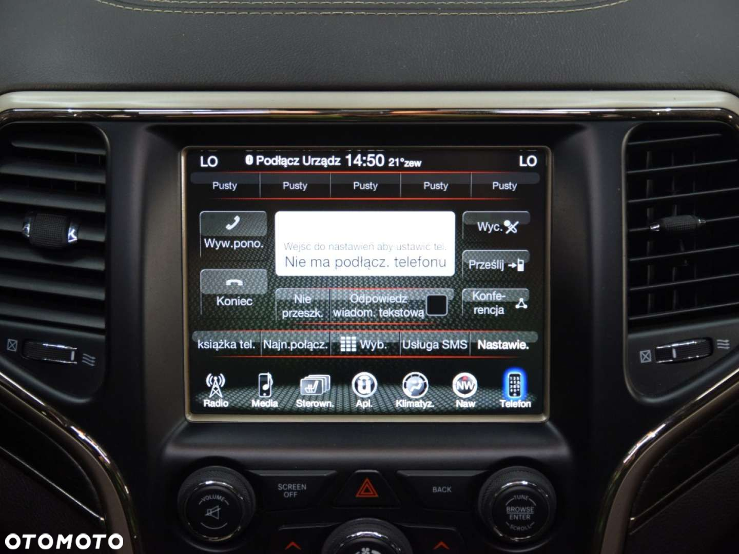 Jeep Grand Cherokee - 22