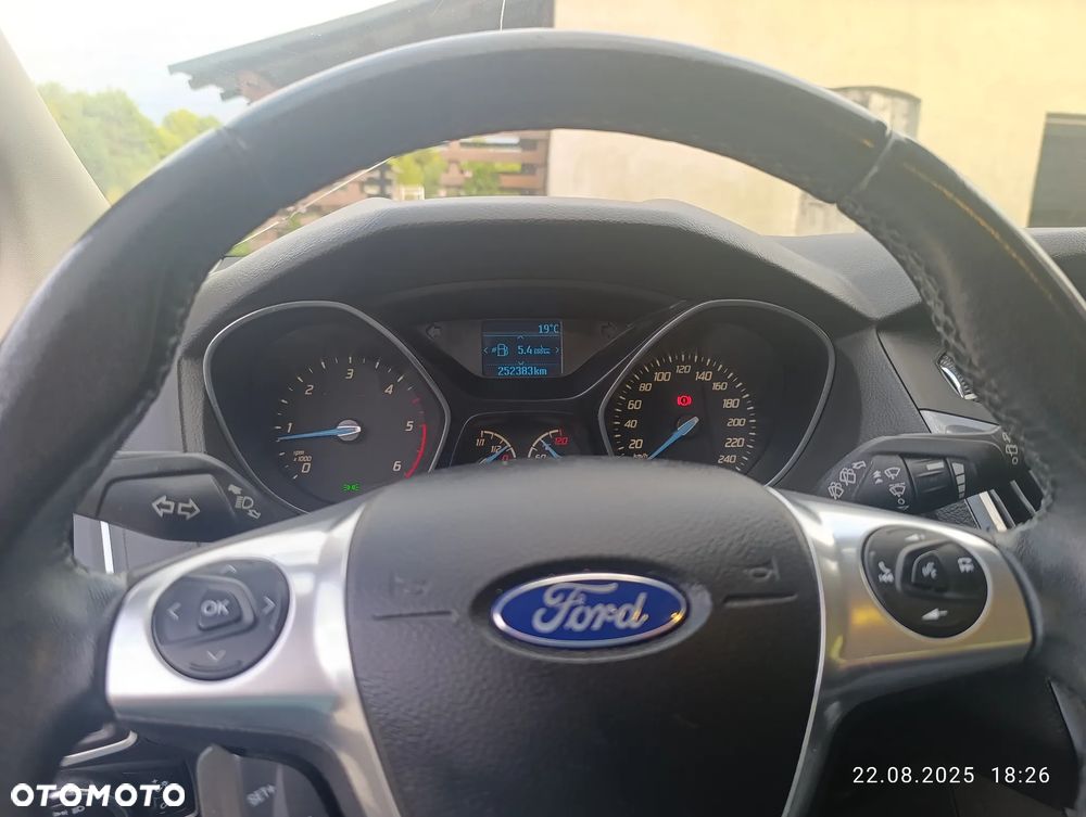 Ford Focus 1.6 TDCi ECOnetic 88g Start-Stopp-System Titanium - 13