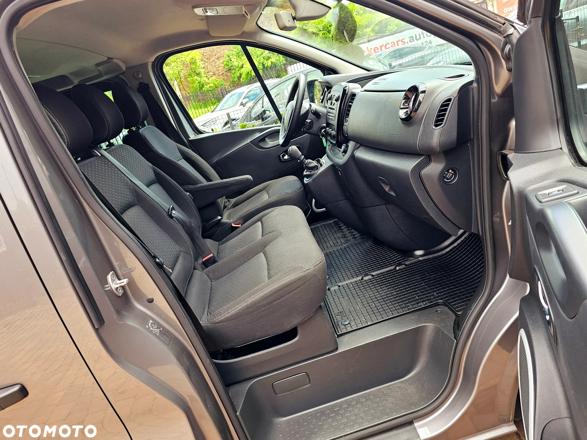 Opel Vivaro Tourer 1.6 CDTI L2 - 33