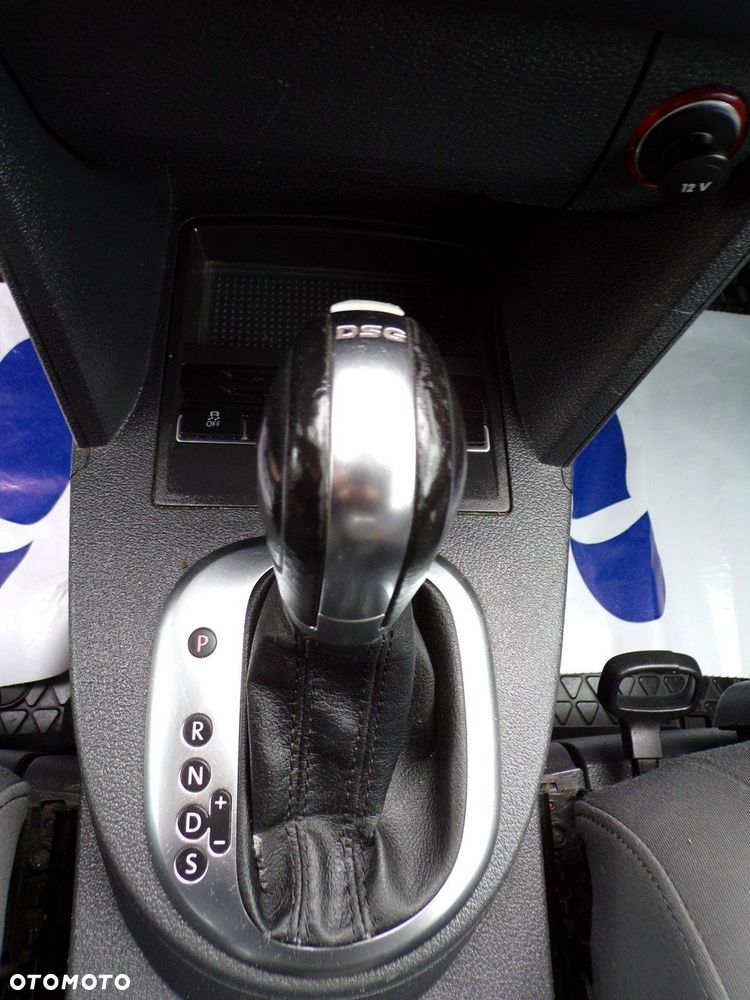 Volkswagen Touran - 21