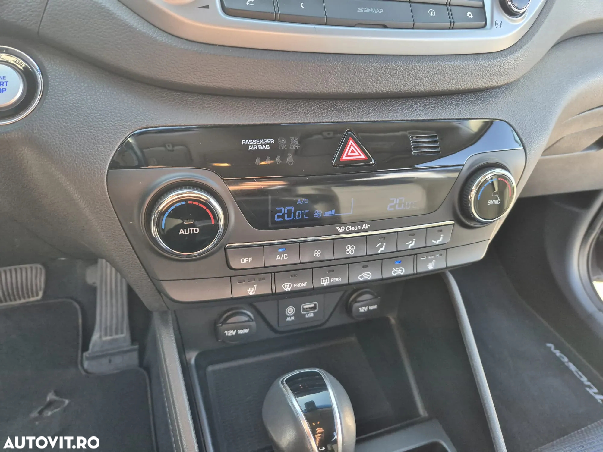 Hyundai Tucson 2.0 CRDI 4WD Automatik Advantage - 21