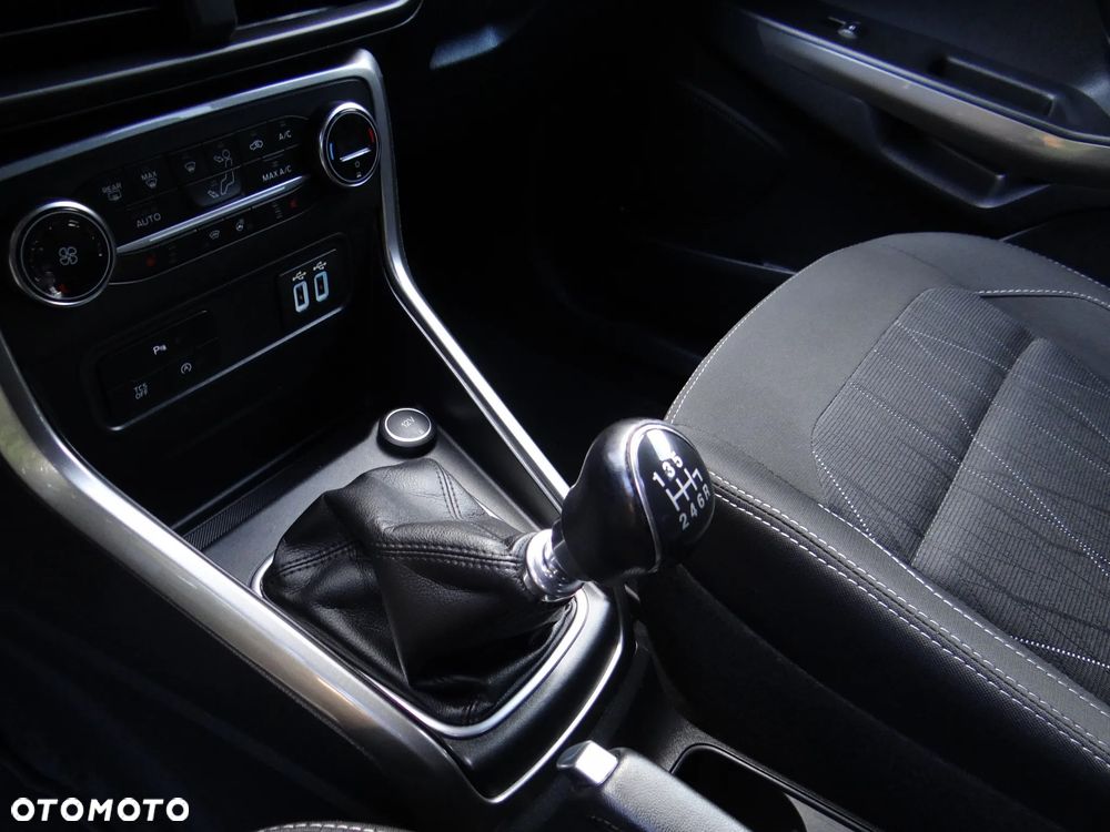 Ford EcoSport 1.0 EcoBoost COOL&CONNECT - 14