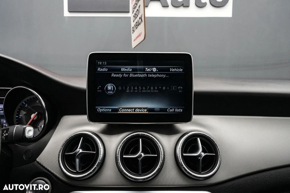 Mercedes-Benz CLA 200 d 7G-DCT - 22