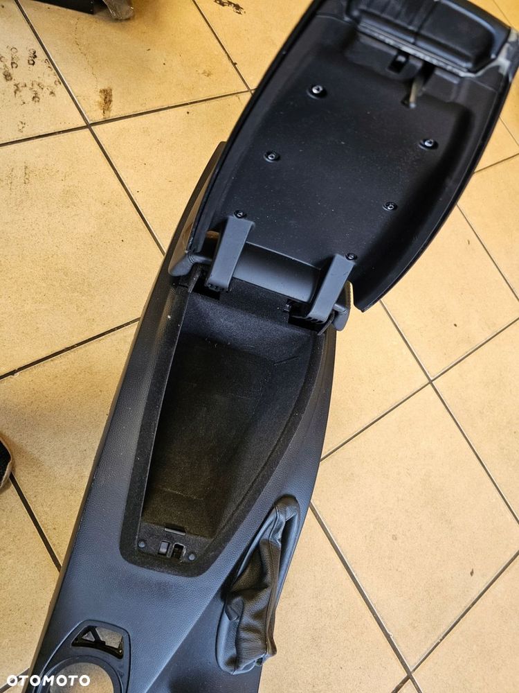 PODŁOKIETNIK TUNEL ŚRODKOWY BMW 6 E64 - 3