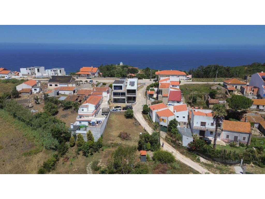 Terreno Urbano na Serra da Pescaria - Perto das Melhores Praias da ... - Grande imagem: 2/6