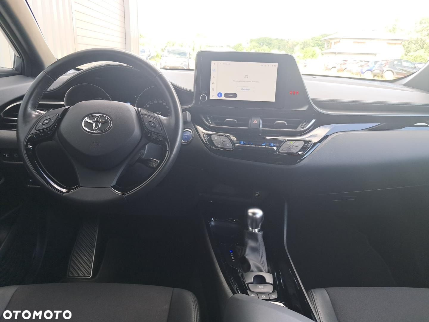 Toyota C-HR - 13