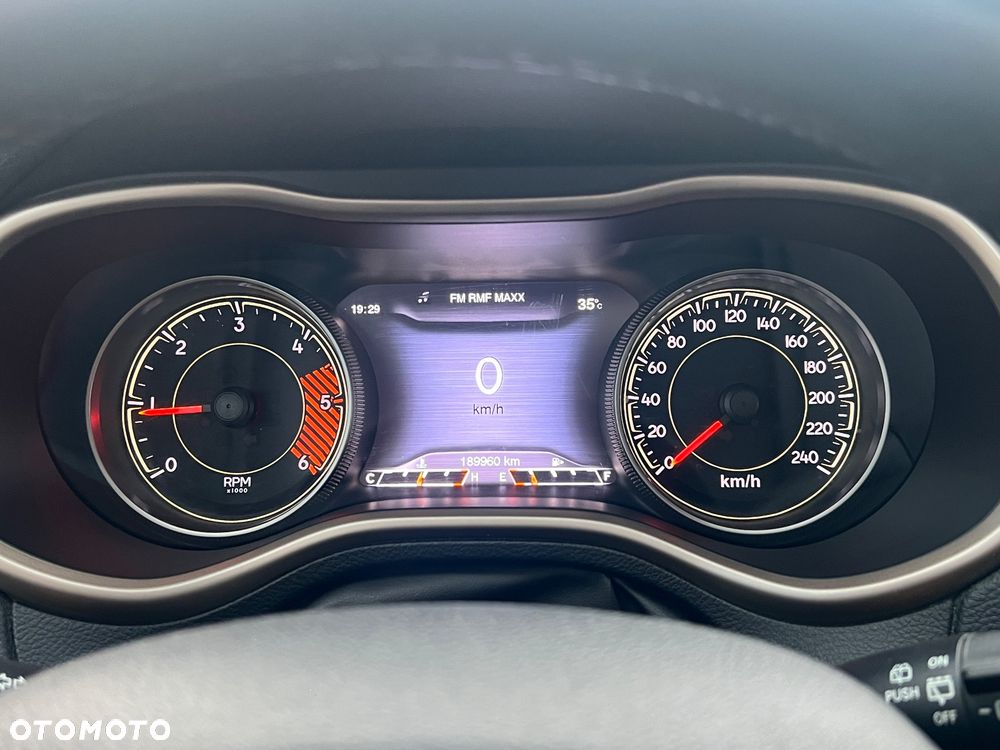 Jeep Cherokee 2.0 Multijet Limited - 28