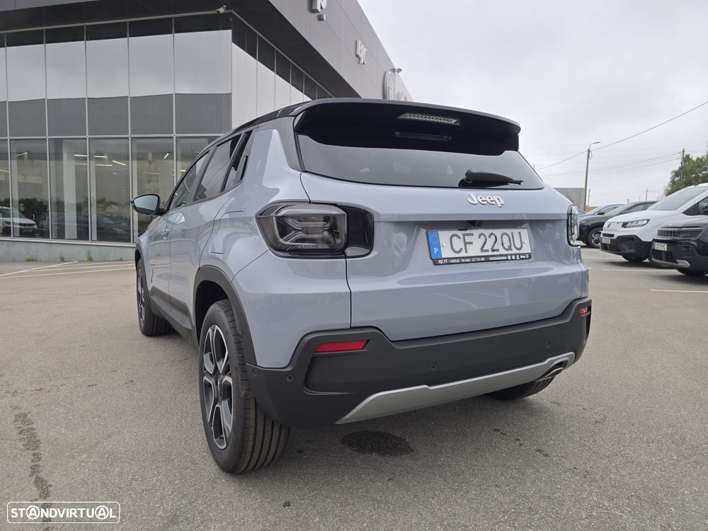 Jeep Avenger 1.2 GSE T3 Summit - 4