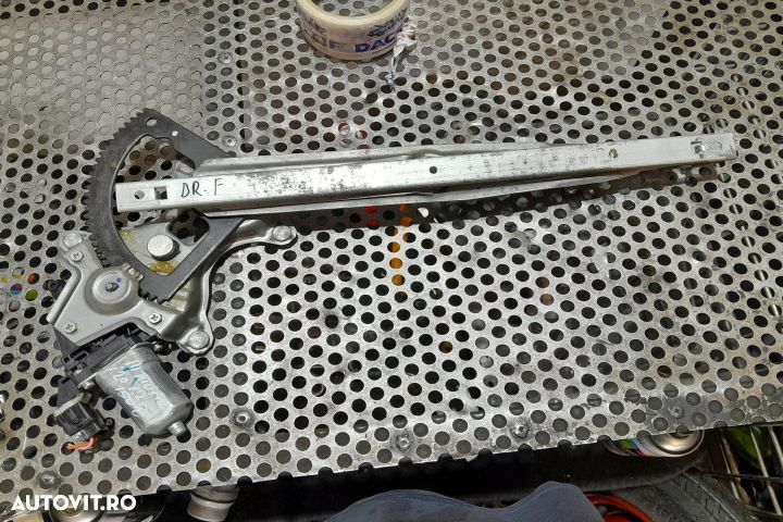 Macara geam fata stanga electrica 98810-1J100 98810-1J100 Hyundai i20 - 3