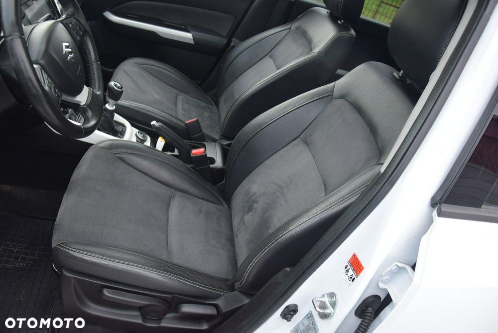 Suzuki Vitara 1.6 DDiS (4x4) Allgrip Comfort - 28