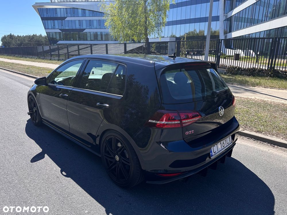 Volkswagen Golf GTI Performance BlueMotion Technology DSG - 10