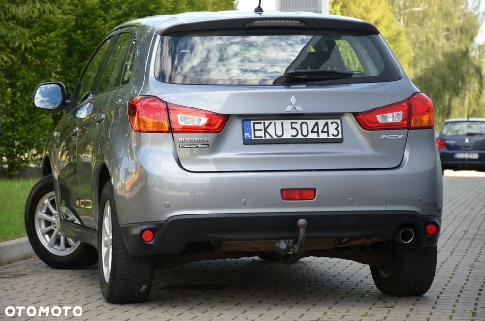 Mitsubishi ASX - 5