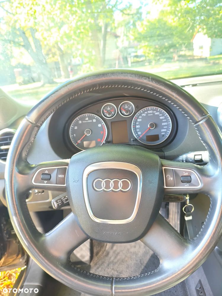 Audi A3 Sportback - 16