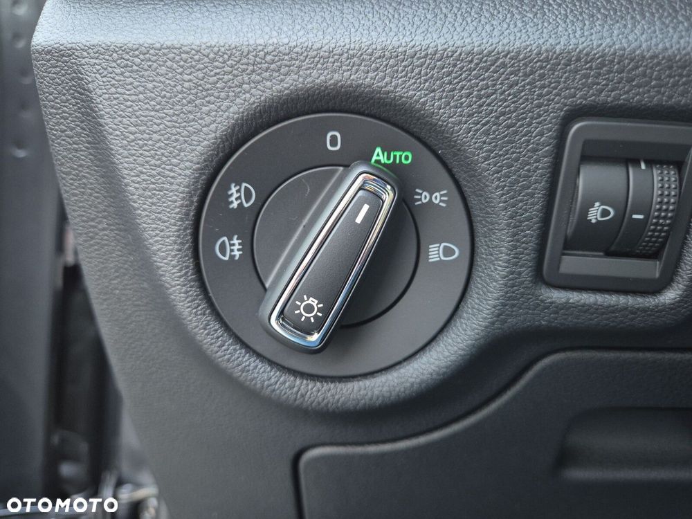 Skoda Kamiq 1.0 TSI Drive DSG - 22