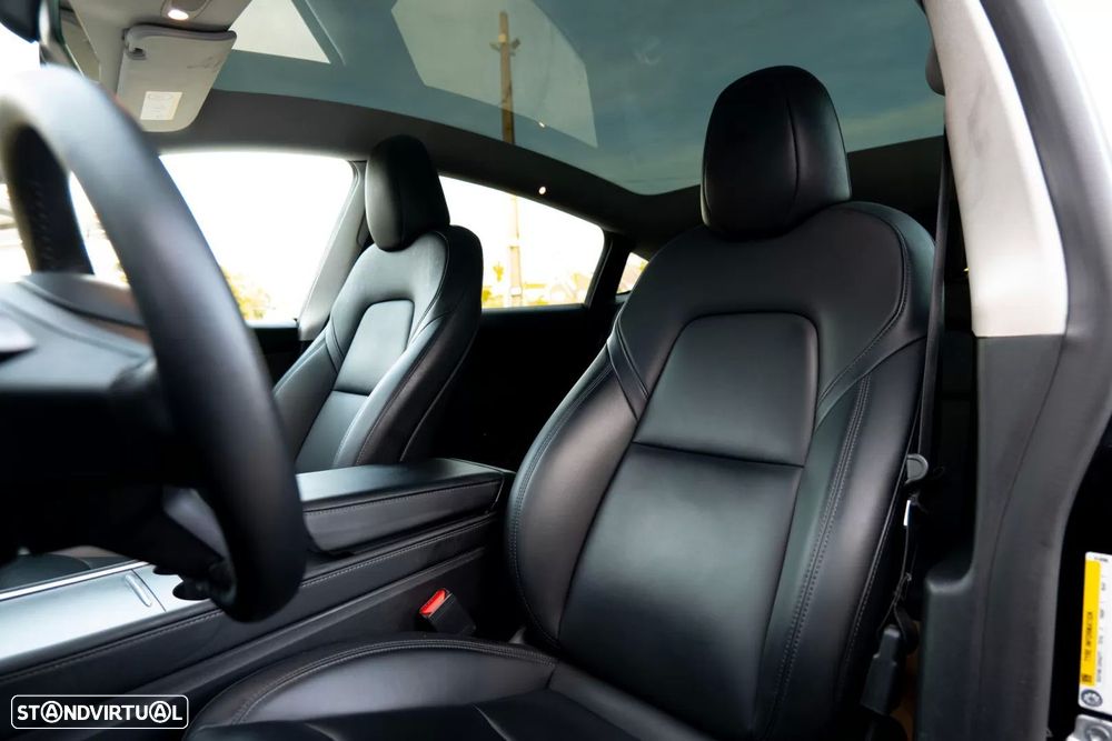 Tesla Model Y Performance Tração Integral - 14