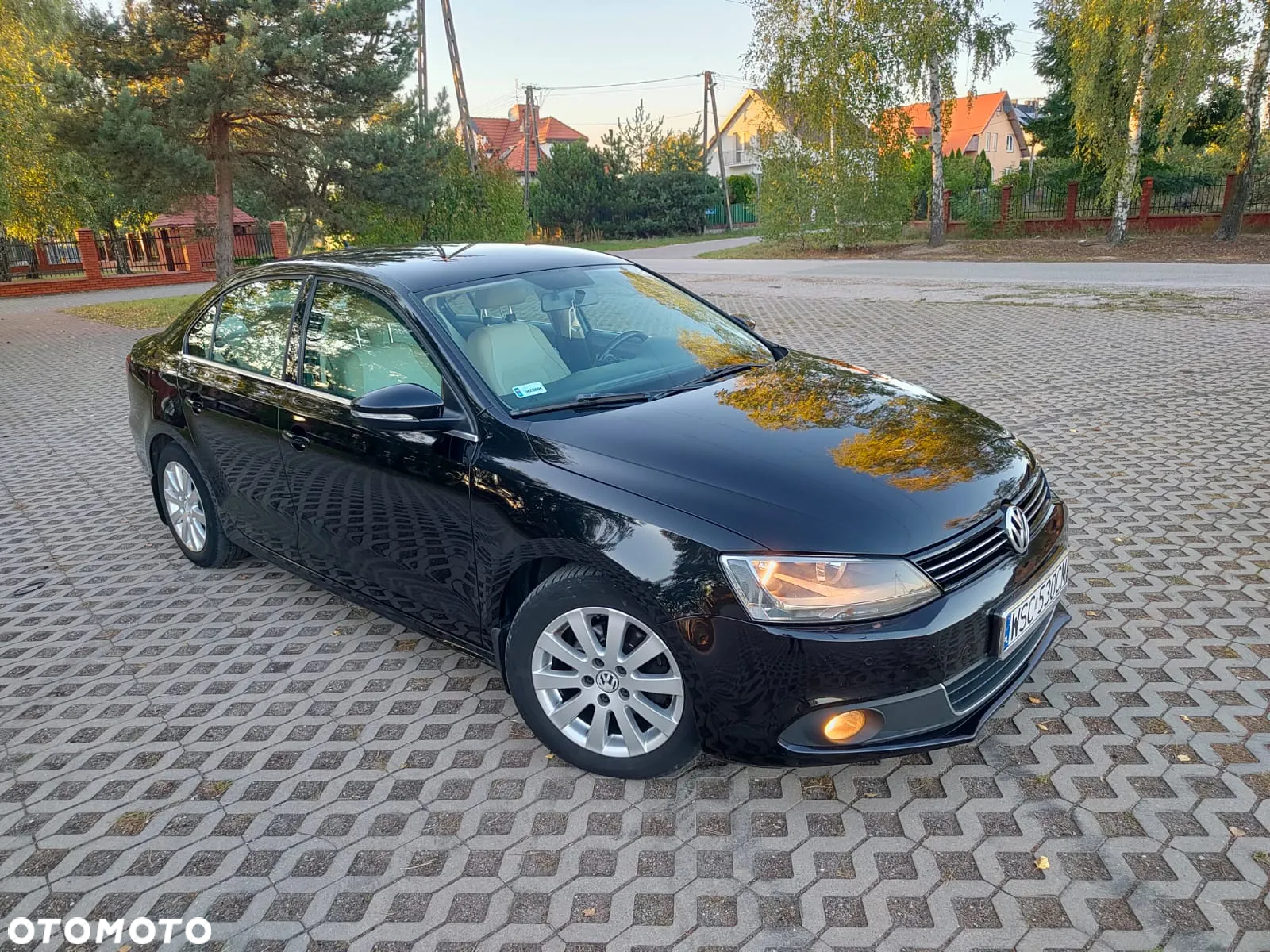 Volkswagen Jetta 1.6 TDI Highline - 3