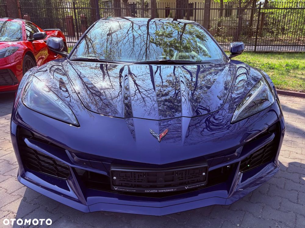 Chevrolet Corvette - 3