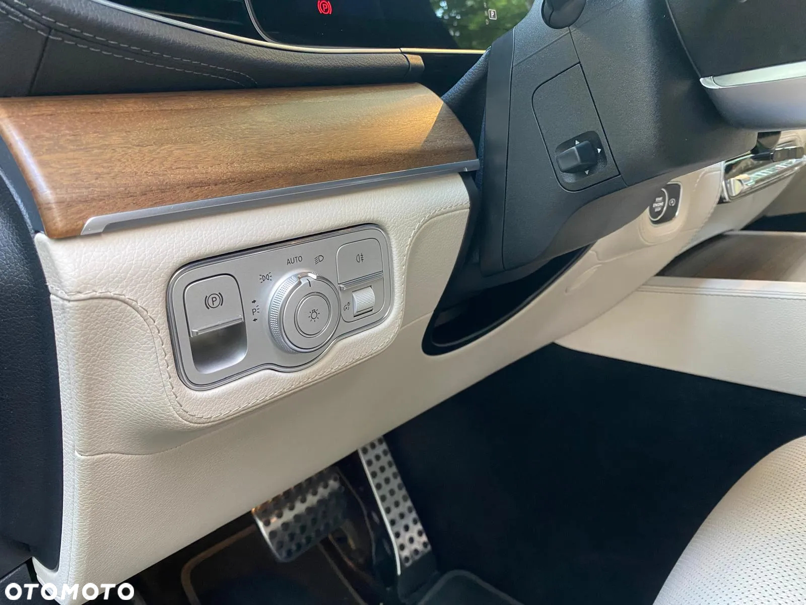 Mercedes-Benz GLS 400 d 4-Matic - 12
