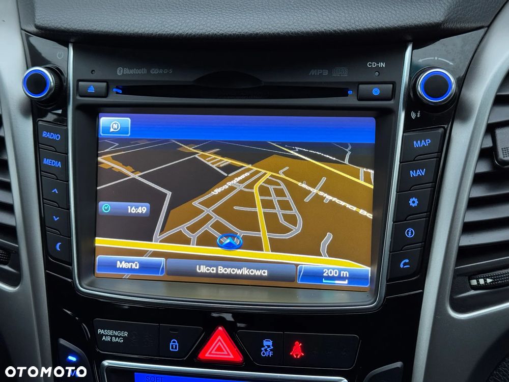 Hyundai i30 1.6 CRDi Premium - 11