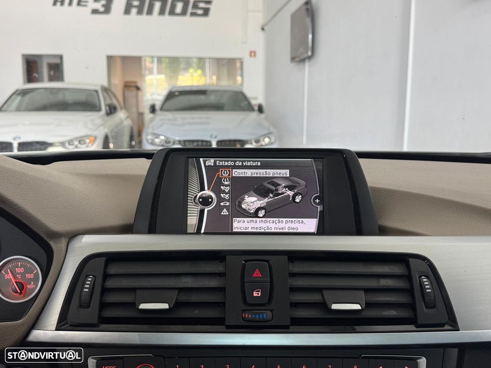 BMW 320 d Pack M - 23