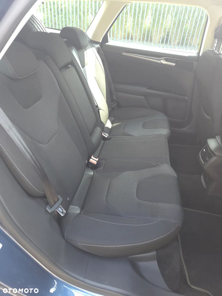 Ford Mondeo 2.0 EcoBlue Titanium - 16