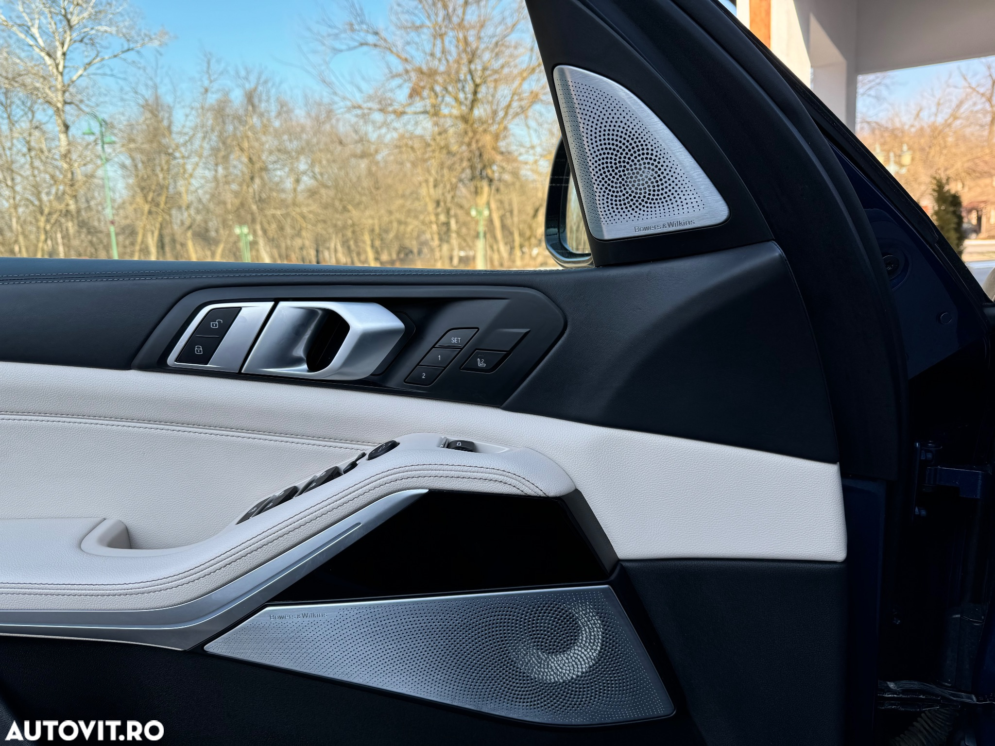 BMW X5 xDrive40i - 32