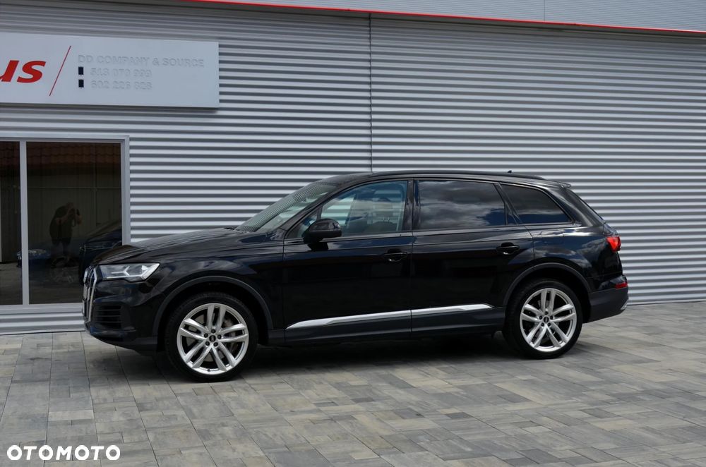 Audi Q7 - 10