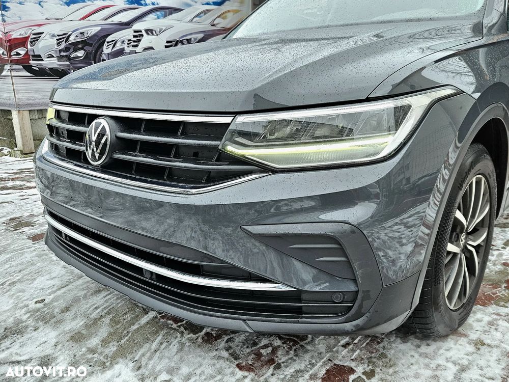 Volkswagen Tiguan 2.0 TDI DSG Life - 12