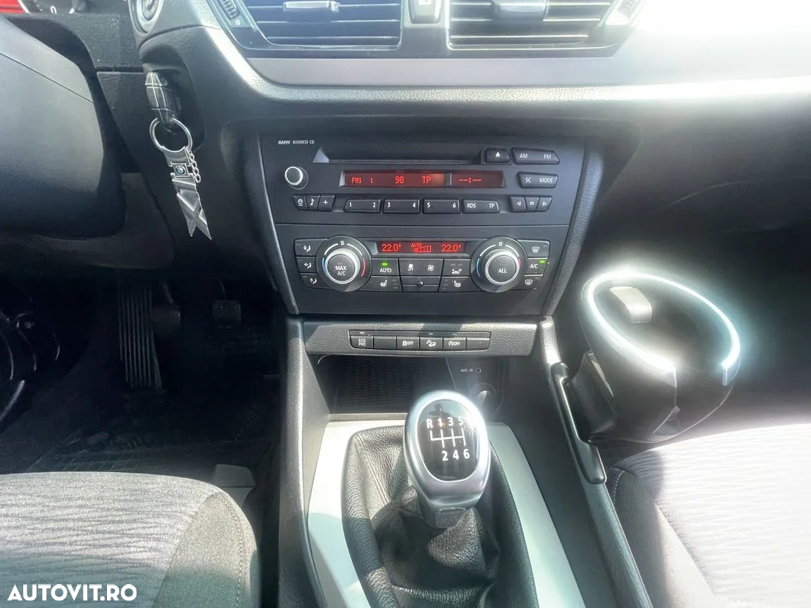 BMW X1 xDrive18d - 6
