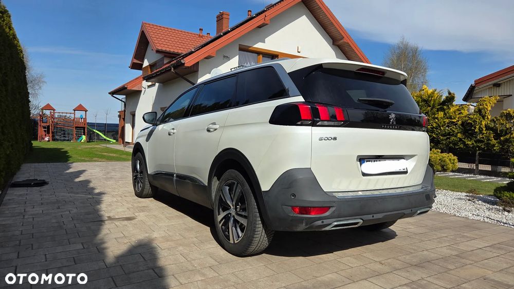 Peugeot 5008 1.5 BlueHDi Active S&S EAT8 - 11