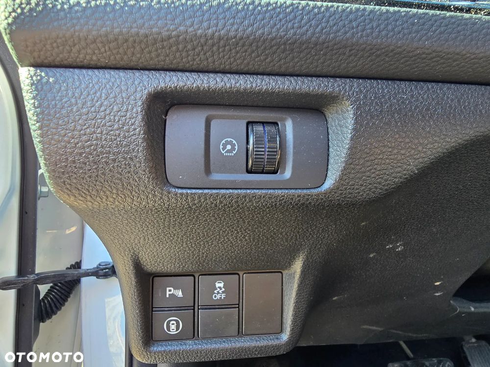 Honda Civic 2.0 i-MMD Elegance CVT - 20