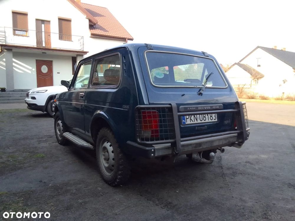 Lada Niva 1.7i - 3