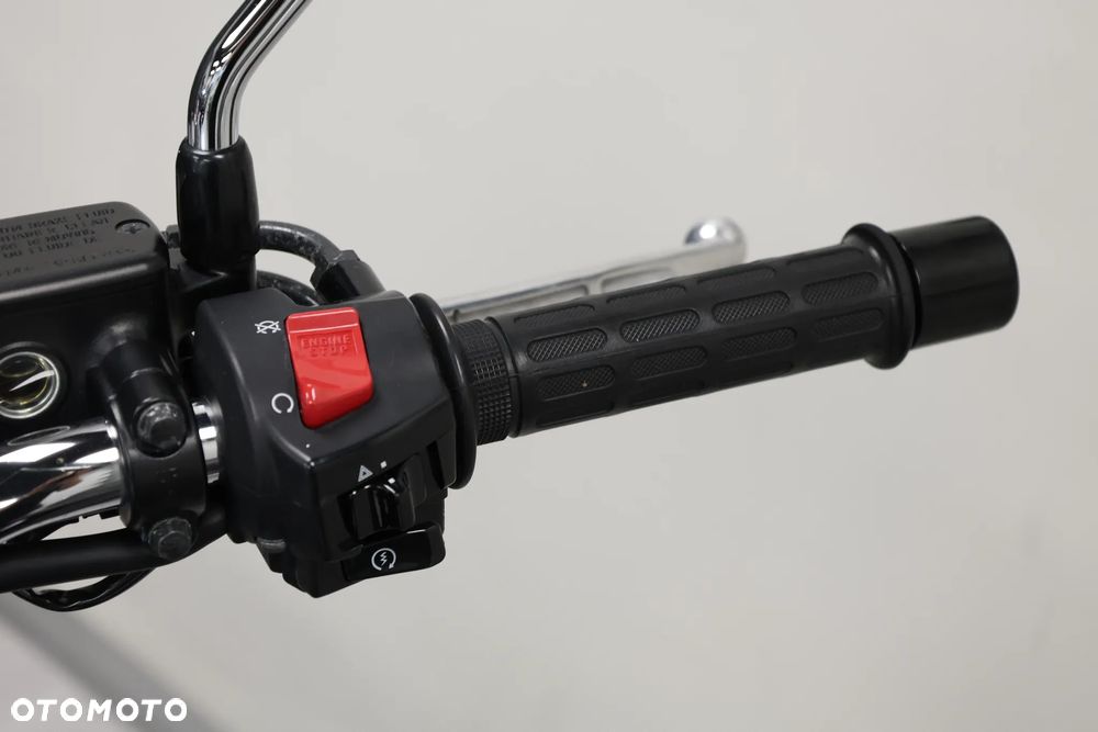 Honda CB - 25