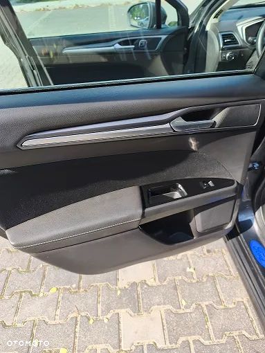 Ford Mondeo 2.0 TDCi Titanium PowerShift - 18