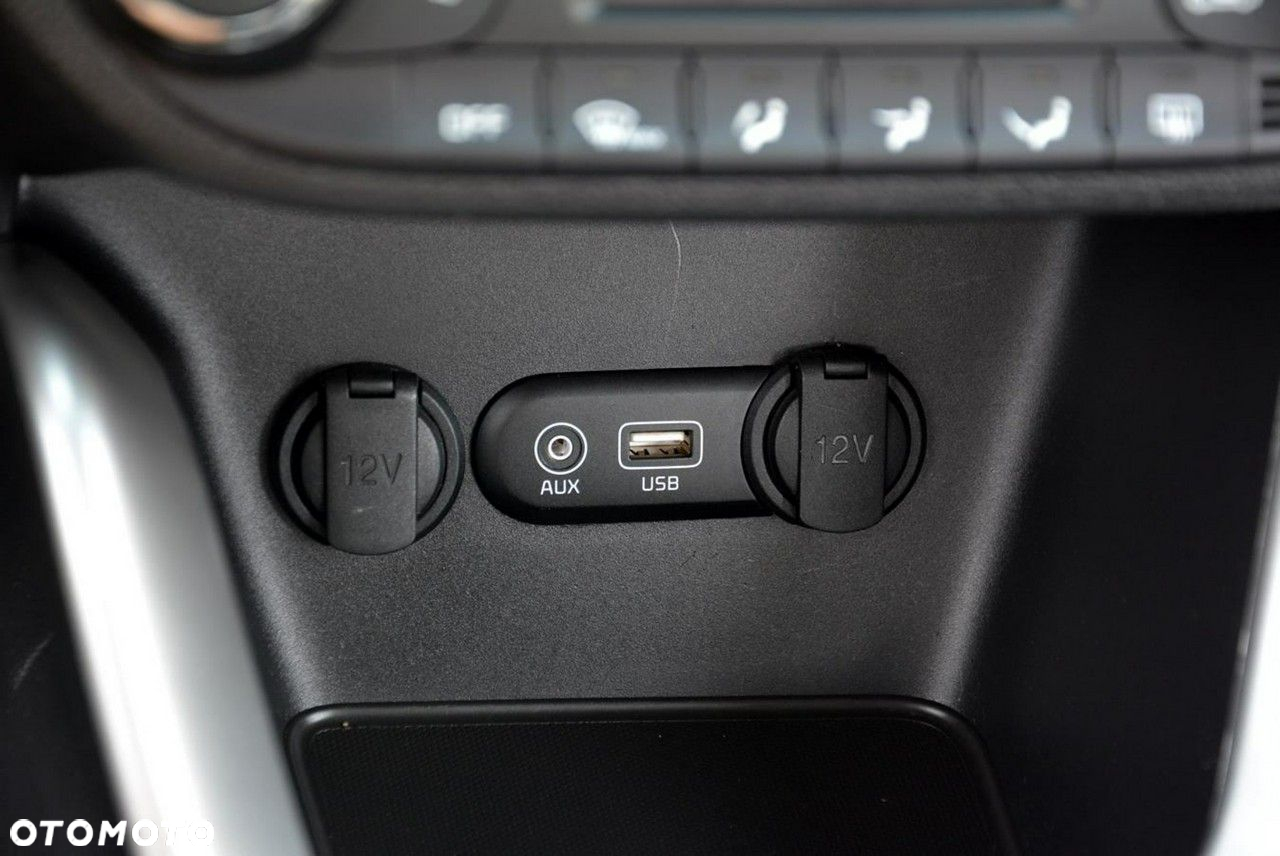 Kia Ceed 1.6 GDI ISG SW Platinum Edition - 28