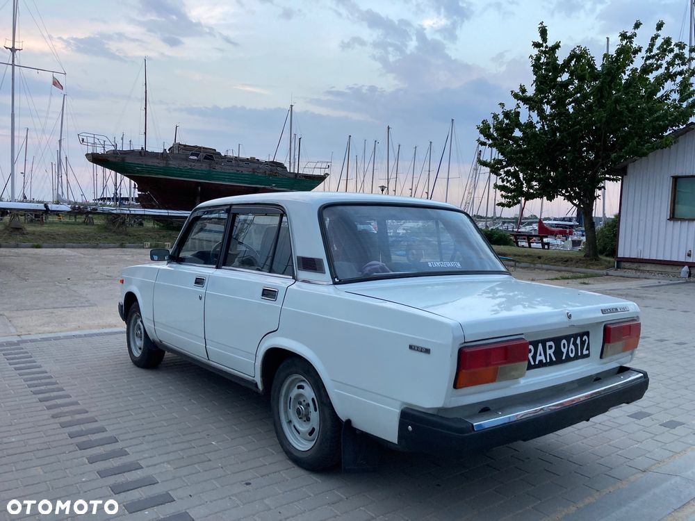 Lada 2107 - 4