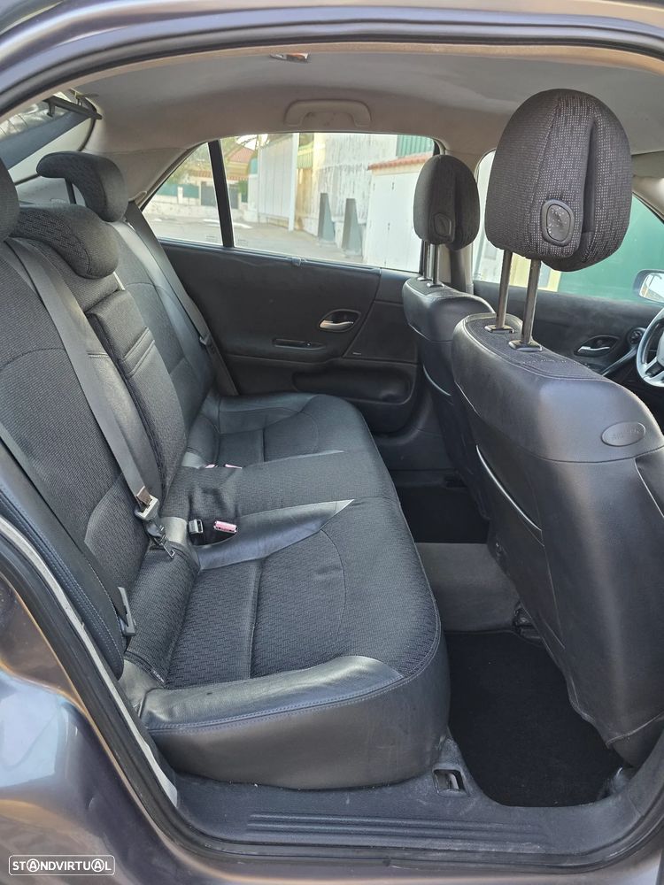 Renault Laguna 1.9 dCi Dynamique Edition - 5